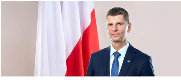 Dariusz Piontkowski: „Pierwszego września uczniowie wracają do szkół. A my robimy wszystko, by uczyli się w bezpiecznych warunkach”