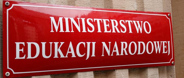 MEN: „(…) nauczyciele namawiali uczniów do udziału w protestach”. Ministerstwo sprawdza te informacje