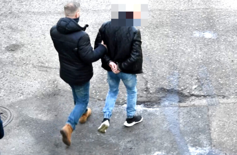 Areszt za usiłowanie zabójstwa. Podpalił dom, w którym były trzy osoby