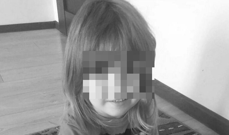 Ruszył proces w sprawie zabójstwa 3-letniej Hani z Kłodzka. Matka dziewczynki i jej konkubent oskarżeni o dokonanie tej zbrodni
