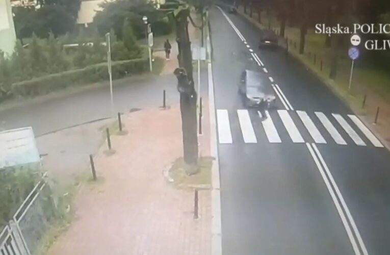 Ku przestrodze. 18-latka wtargnęła pod nadjeżdżający samochód [NAGRANIE W ARTYKULE]