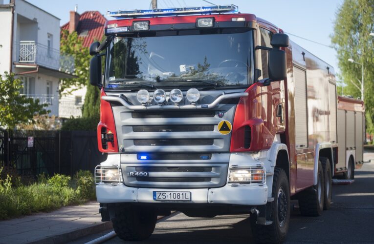 Tragiczna śmierć dwóch strażaków z OSP Czernikowo. Jechali do pożaru