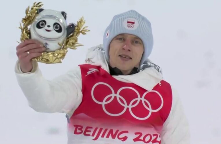 Dawid Kubacki brązowym medalistą zimowych igrzysk olimpijskich w Pekinie