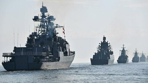 Sześć rosyjskich okrętów wojennych wkracza na Morze Czarne przed dużymi ćwiczeniami wojennymi