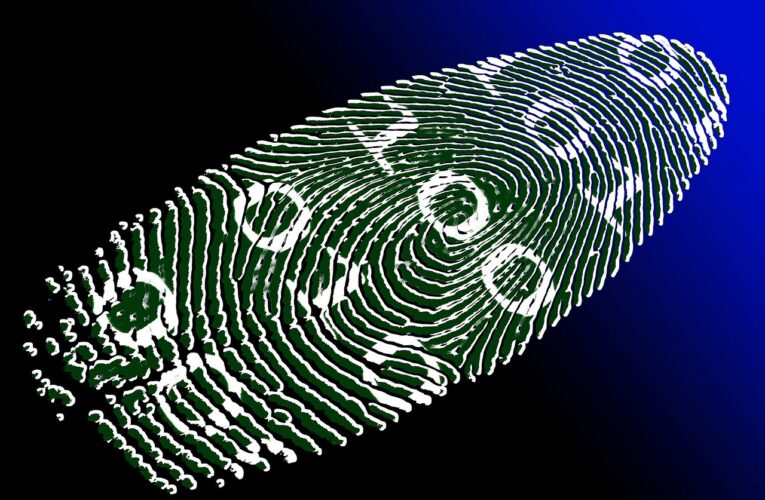 Przyspiesza globalny plan nadzoru cyfrowej tożsamości