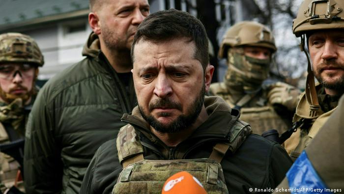 Zełenski sygnalizuje, że Donbas może wkrótce upaść